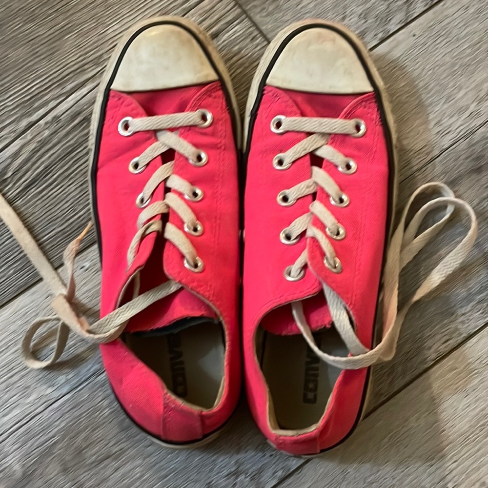 Pink all stars converse